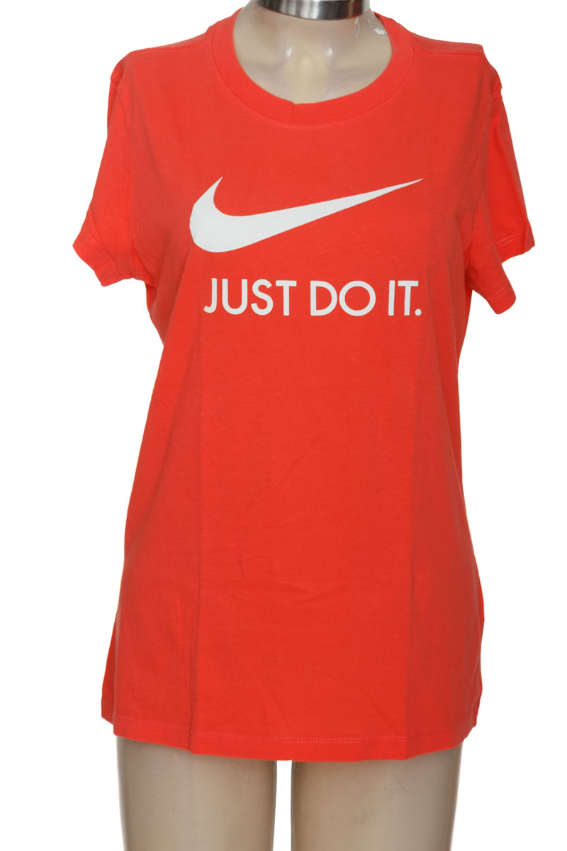 Top / Camiseta color Rosado - Nike