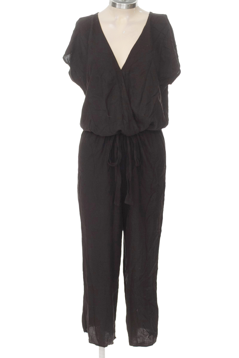 Vestido / Enterizo color Negro - University Club