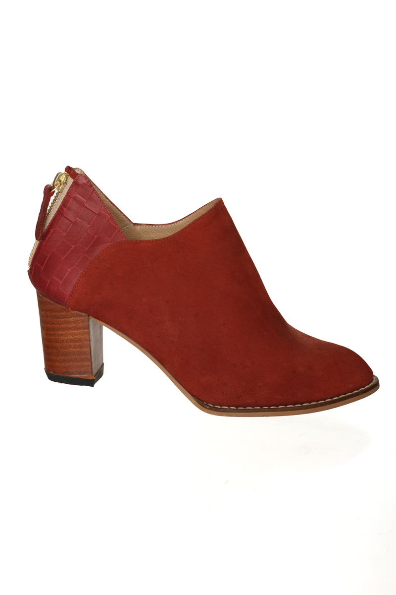Zapatos color Vinotinto - J&L