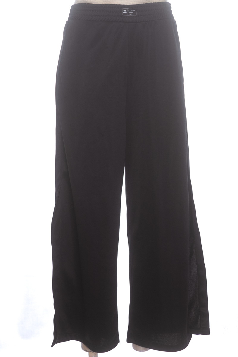 Pantalones color Negro - Real Human