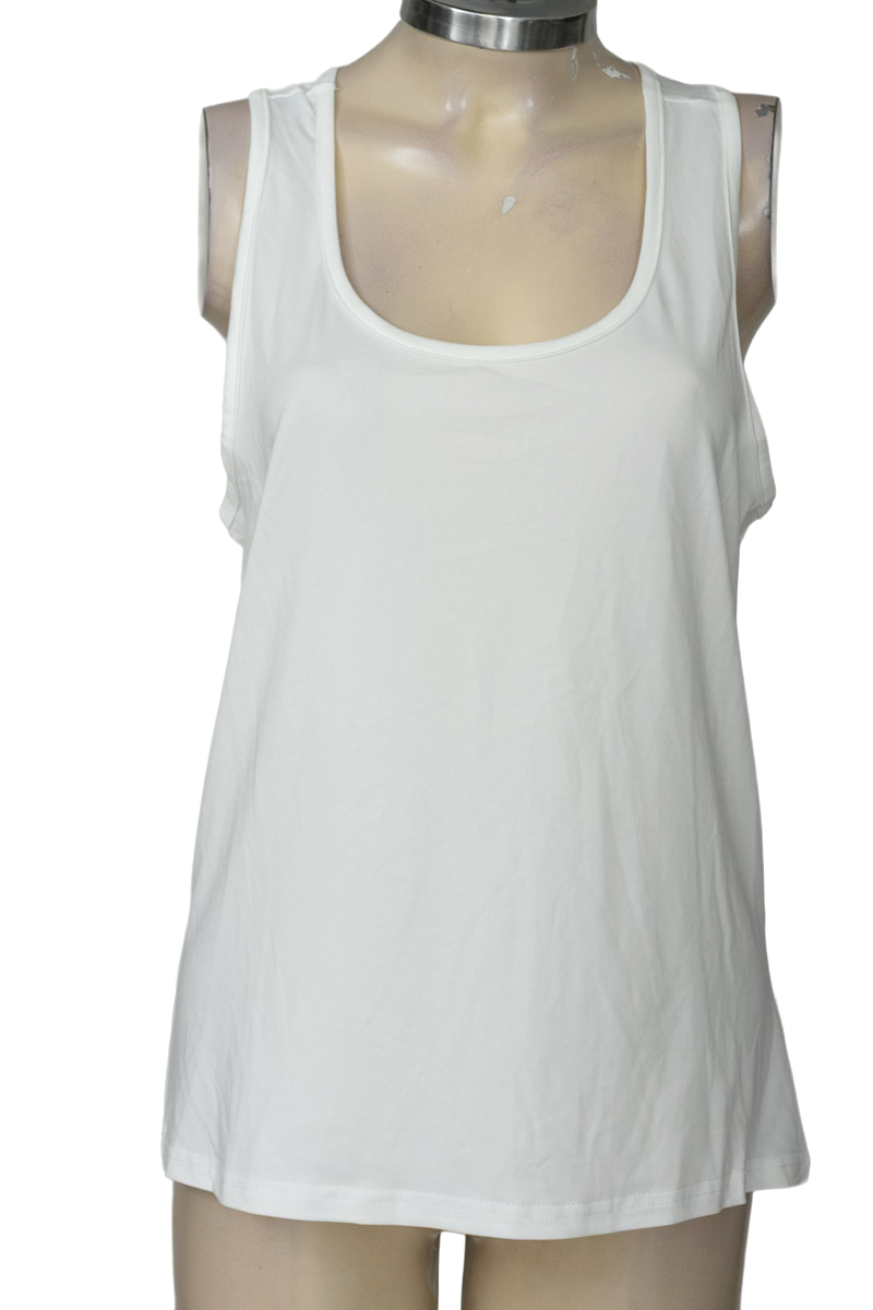 Top / Camiseta color Blanco - Closeando