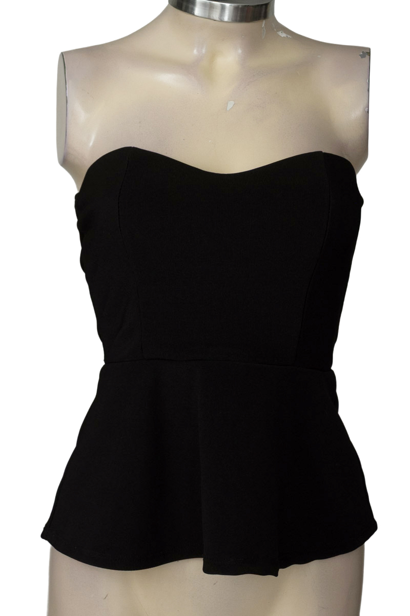Top / Camiseta color Negro - ELA