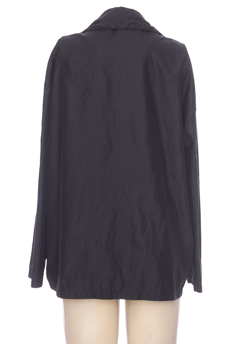 Chaqueta / Abrigo color Negro - Facol | Closeando