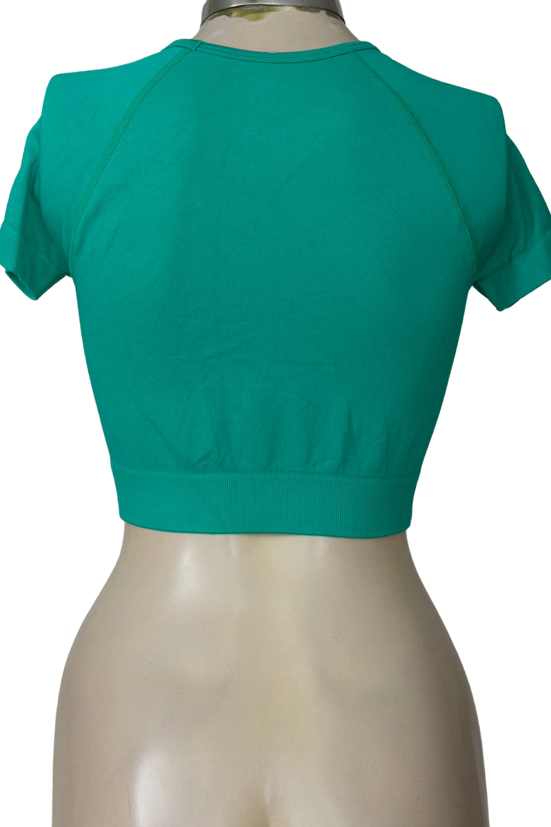 Ropa Deportiva / Salida de Baño color Aguamarina - Closeando