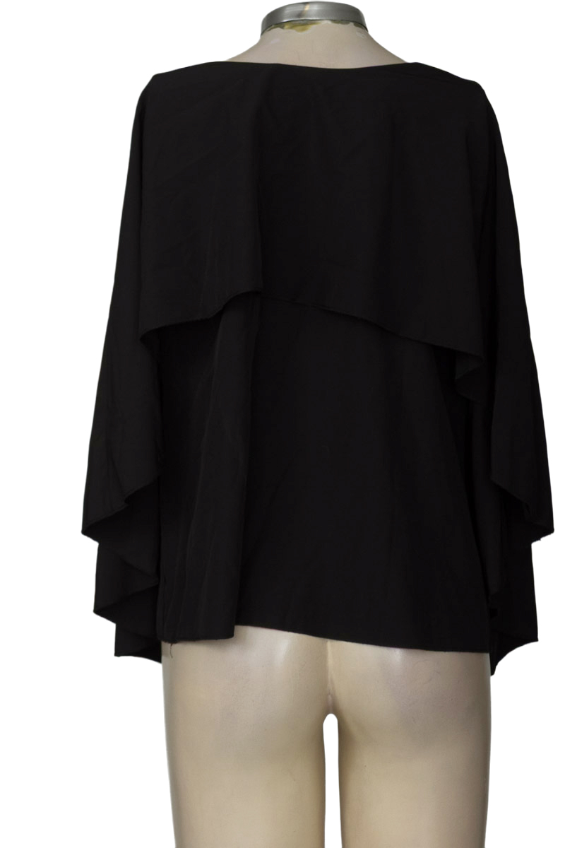 Blusa color Negro - Closeando