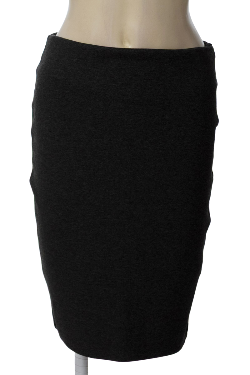 Falda color Gris - Zara