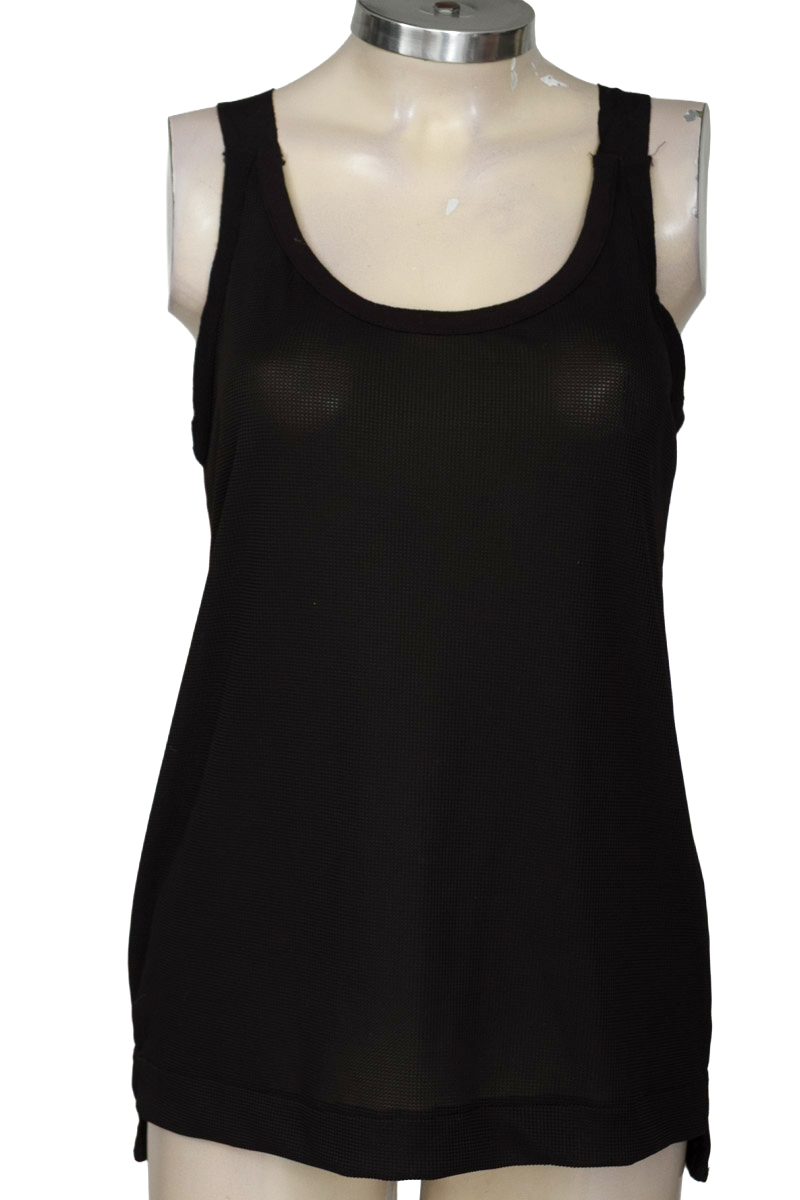 Top / Camiseta color Negro - Zara