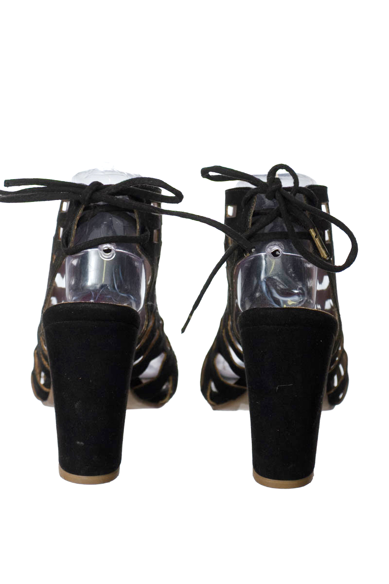 Zapatos color Negro - Mercedes Campuzano