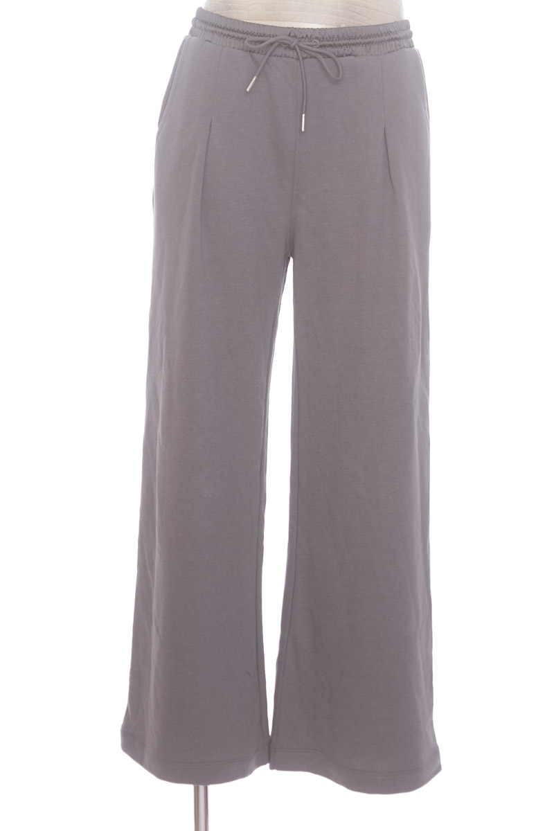 Pantalones color Gris - Divided by H&M