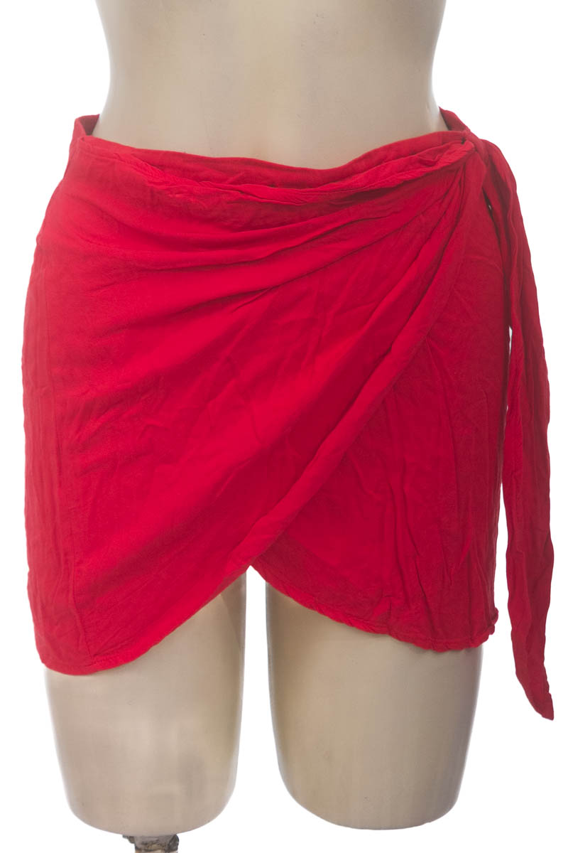 Falda color Rojo - MATTELSA