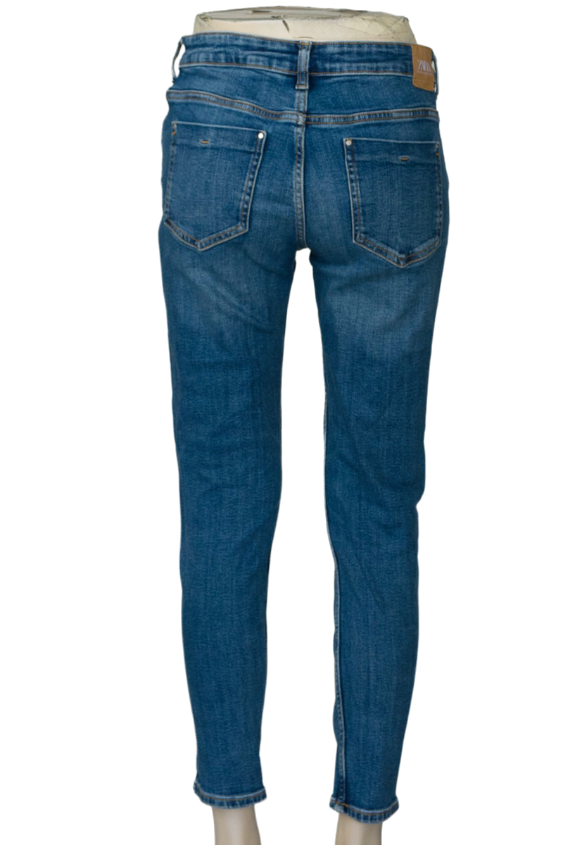Pantalones color Azul - Zara