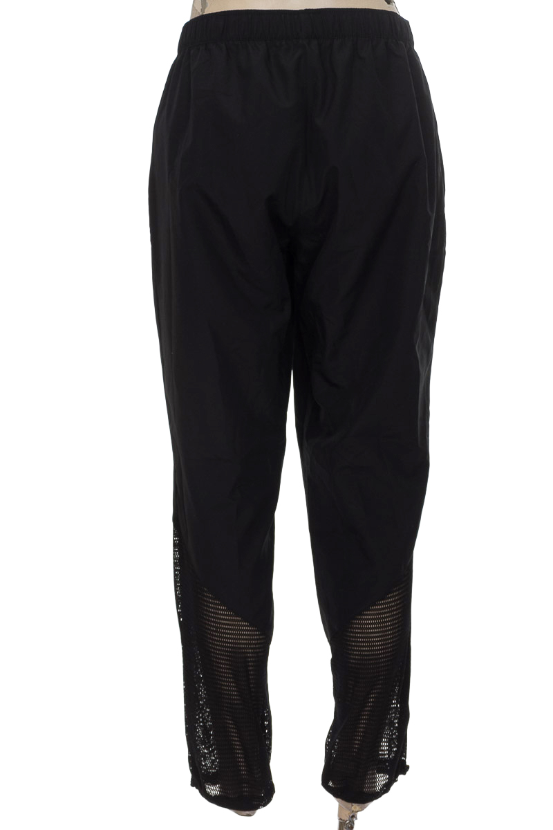 Ropa Deportiva color Negro - Nike