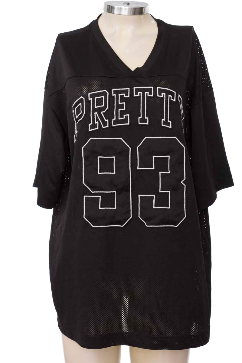 Top / Camiseta color Negro - Divided by H&M