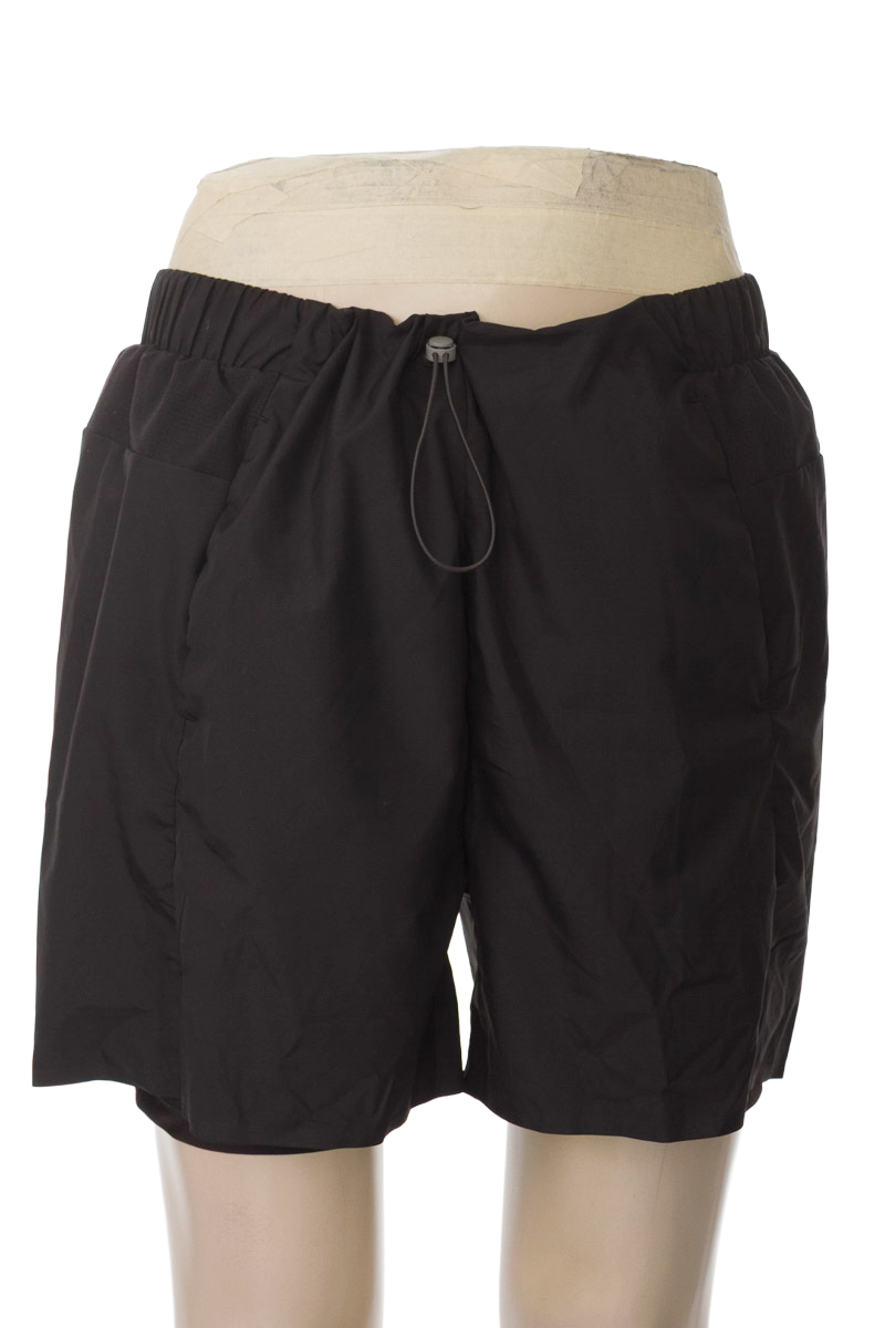 Ropa Deportiva / Salida de Baño color Negro - DECATHLON