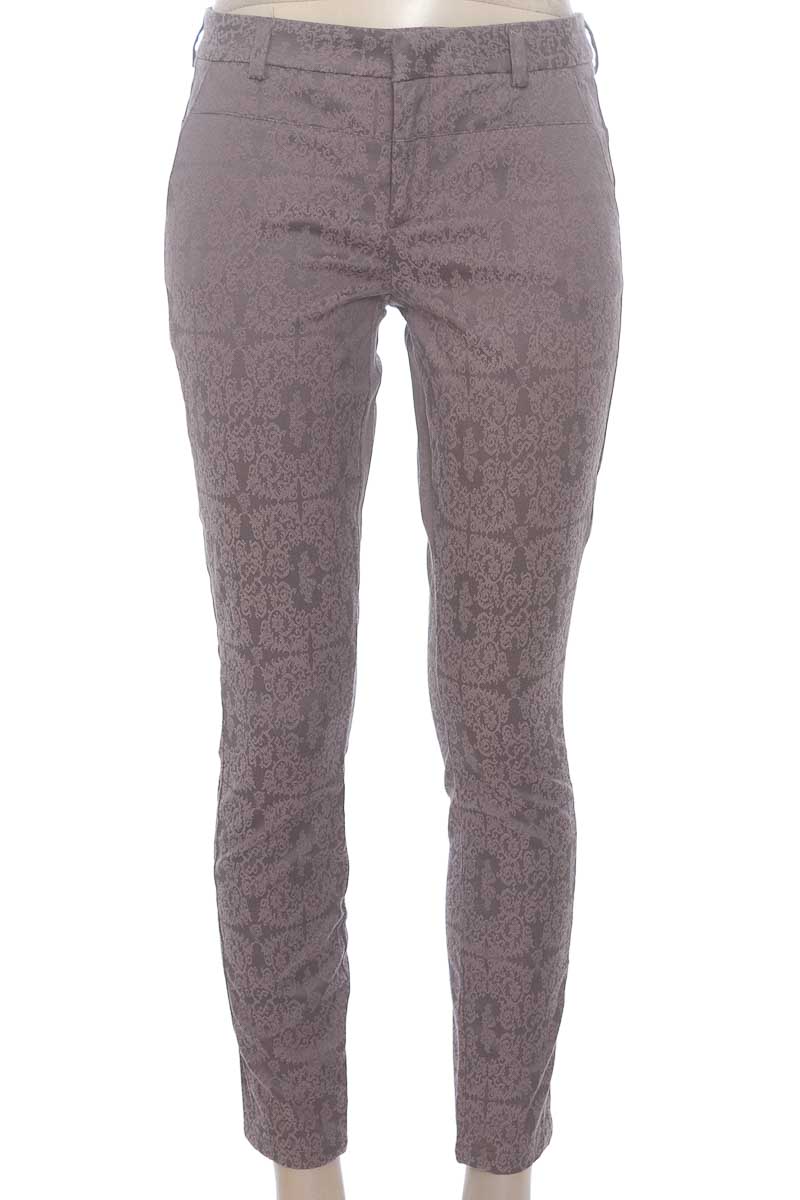Pantalones color Rosado - NAF NAF