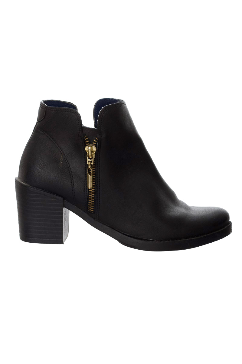 Zapatos color Negro - Aquiles