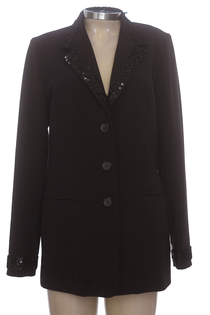 Chaqueta / Abrigo color Negro - Closeando