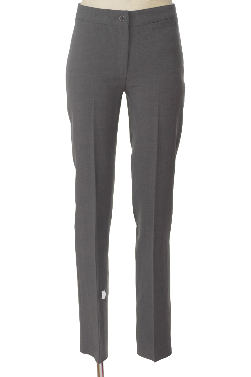 Pantalones color Gris - Closeando