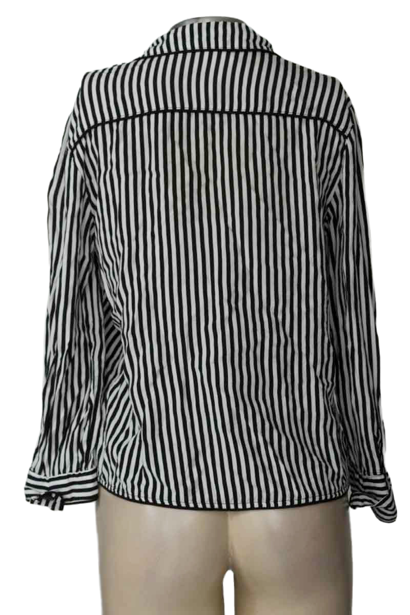 Blusa color Negro - MNG