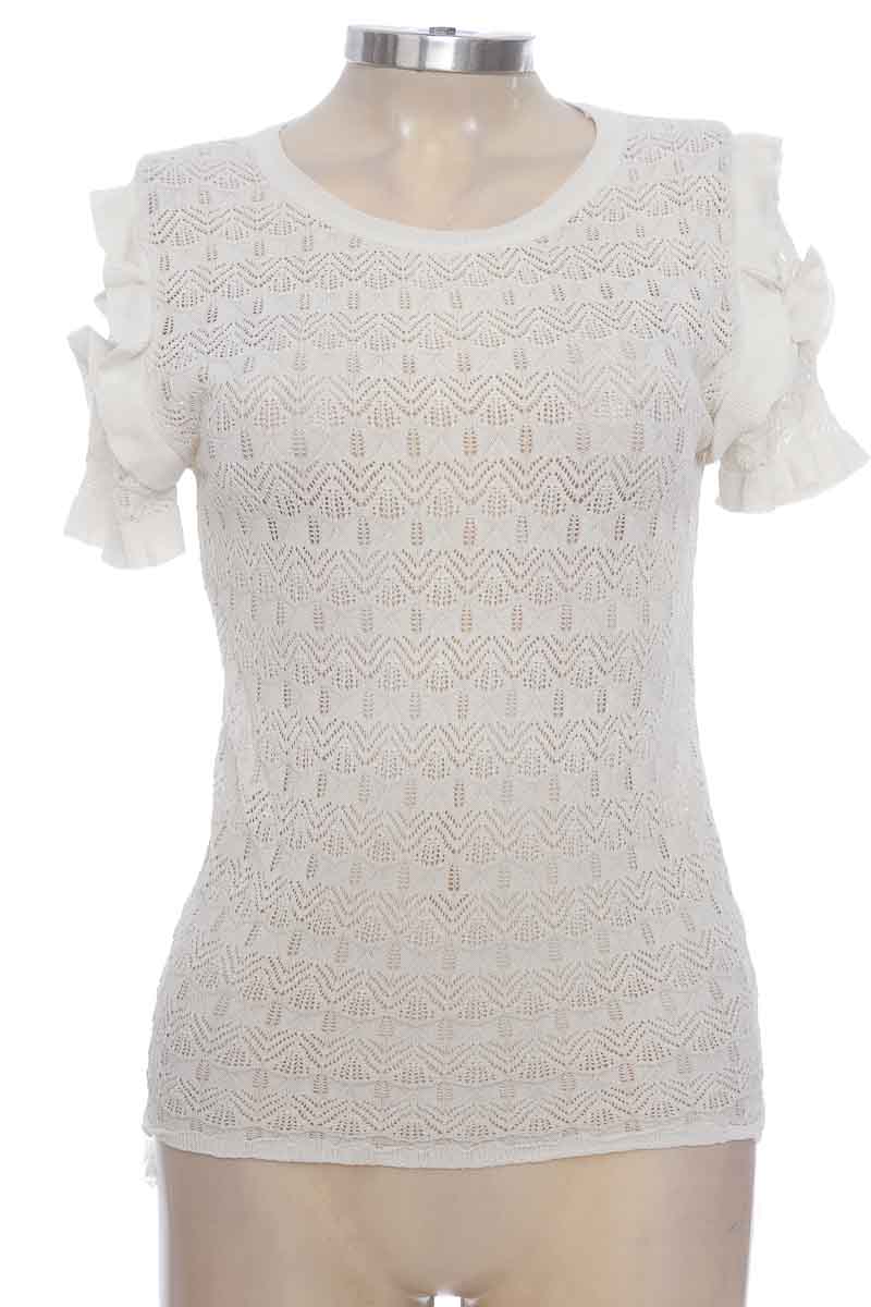 Top / Camiseta color Blanco - Zara