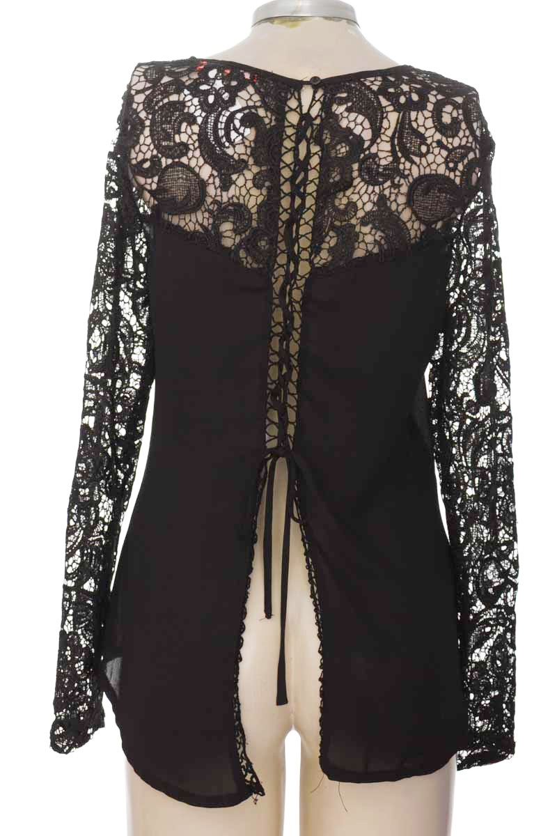 Blusa color Negro - Lulumari