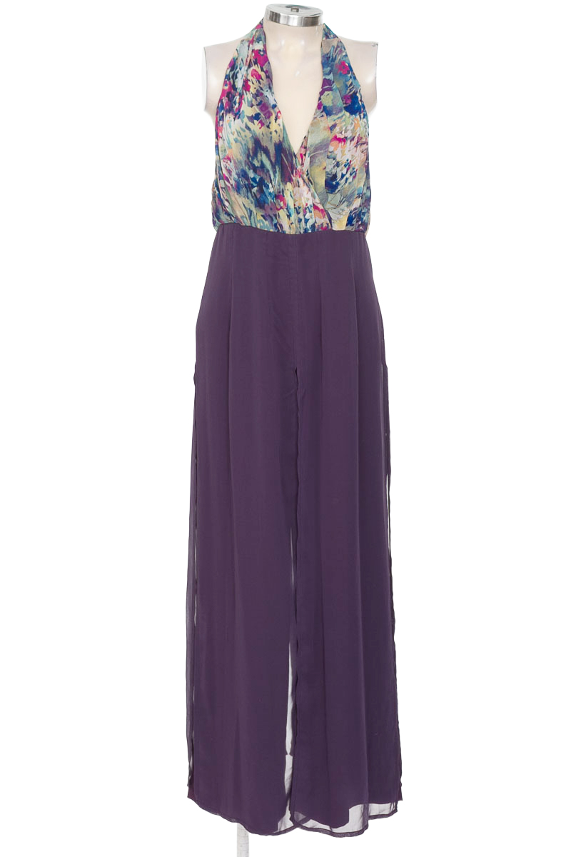 Vestido / Enterizo color Morado - Closeando