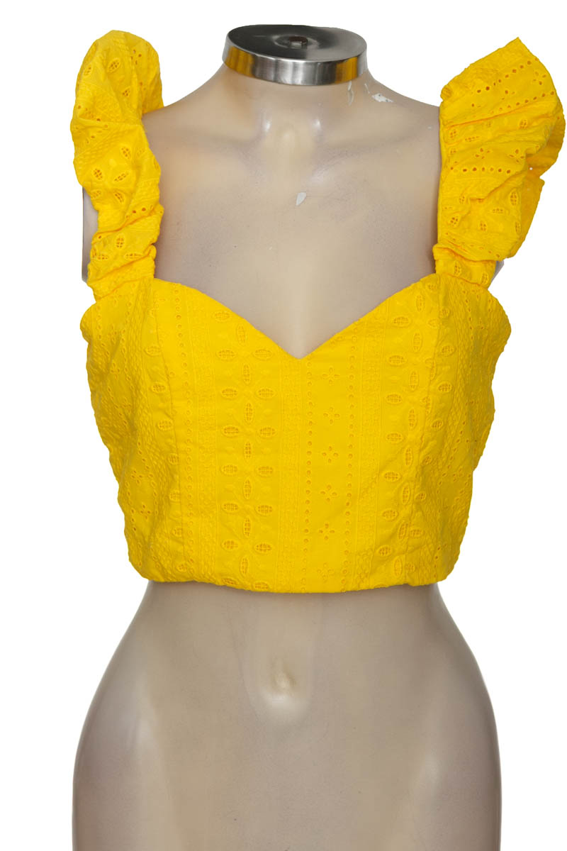 Top / Camiseta color Amarillo - Studio F
