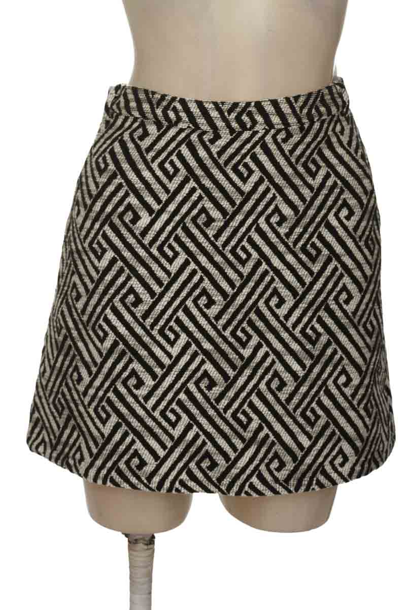 Falda color Negro - Pull & Bear