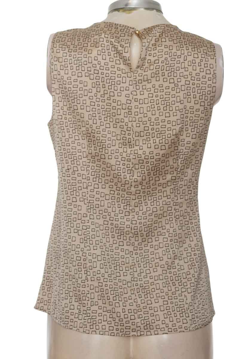Top / Camiseta color Beige - Ann Taylor