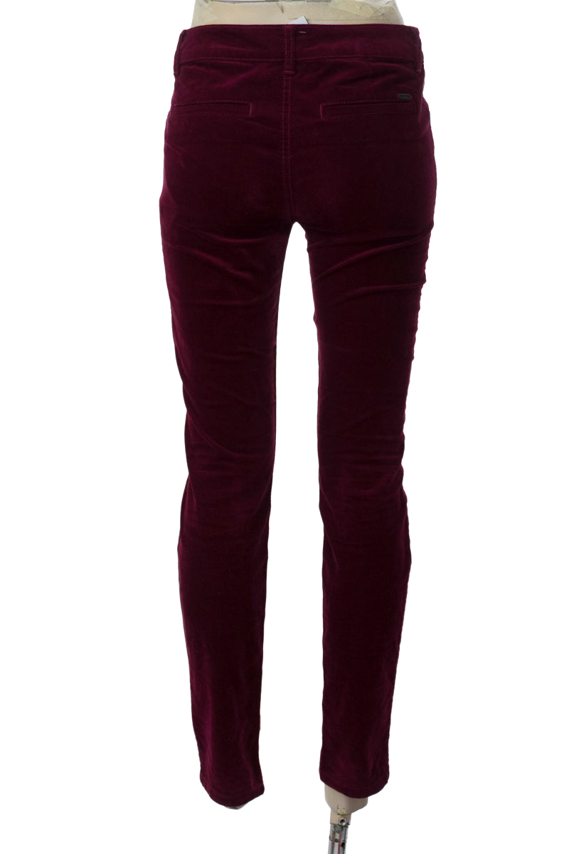 Pantalones color Vinotinto - Esprit