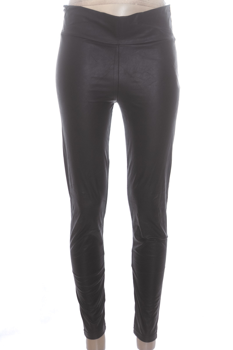 Pantalones color Negro - S my 