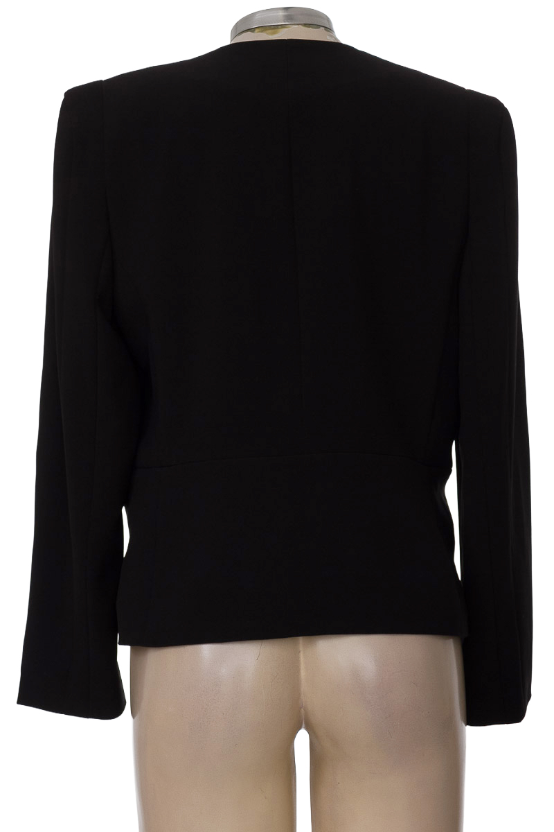 Chaqueta / Abrigo color Negro - MNG