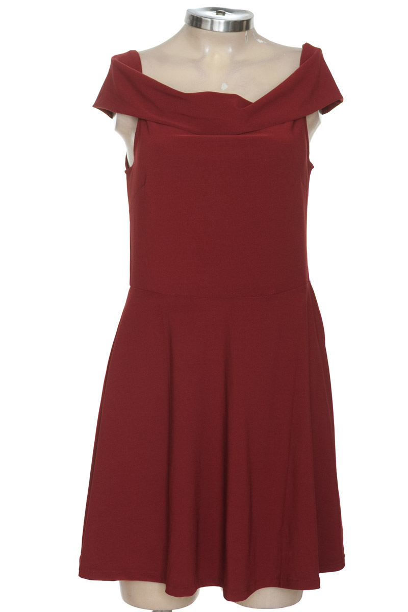 Vestido / Enterizo color Vinotinto - H&M