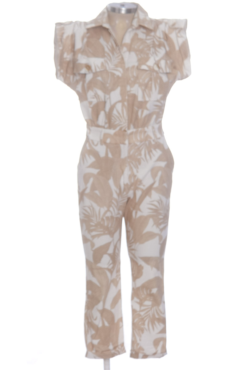Vestido / Enterizo color Beige - Studio F