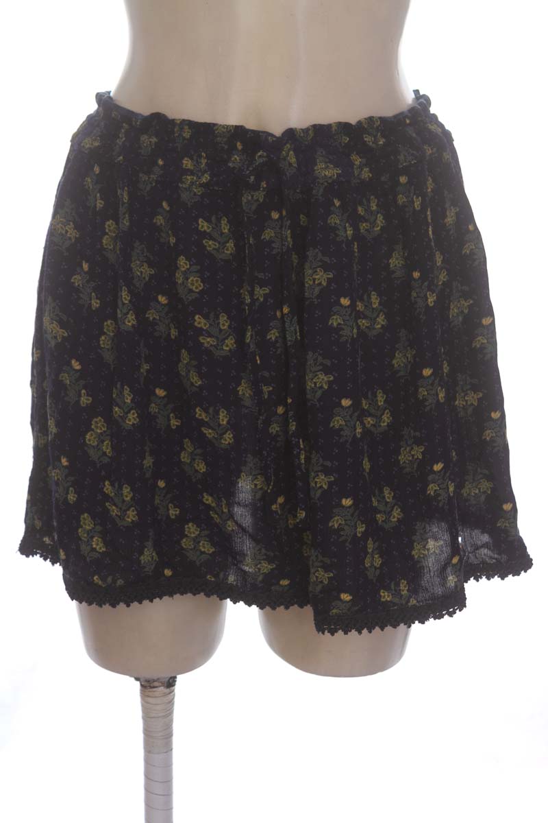 Falda color Azul - Closeando