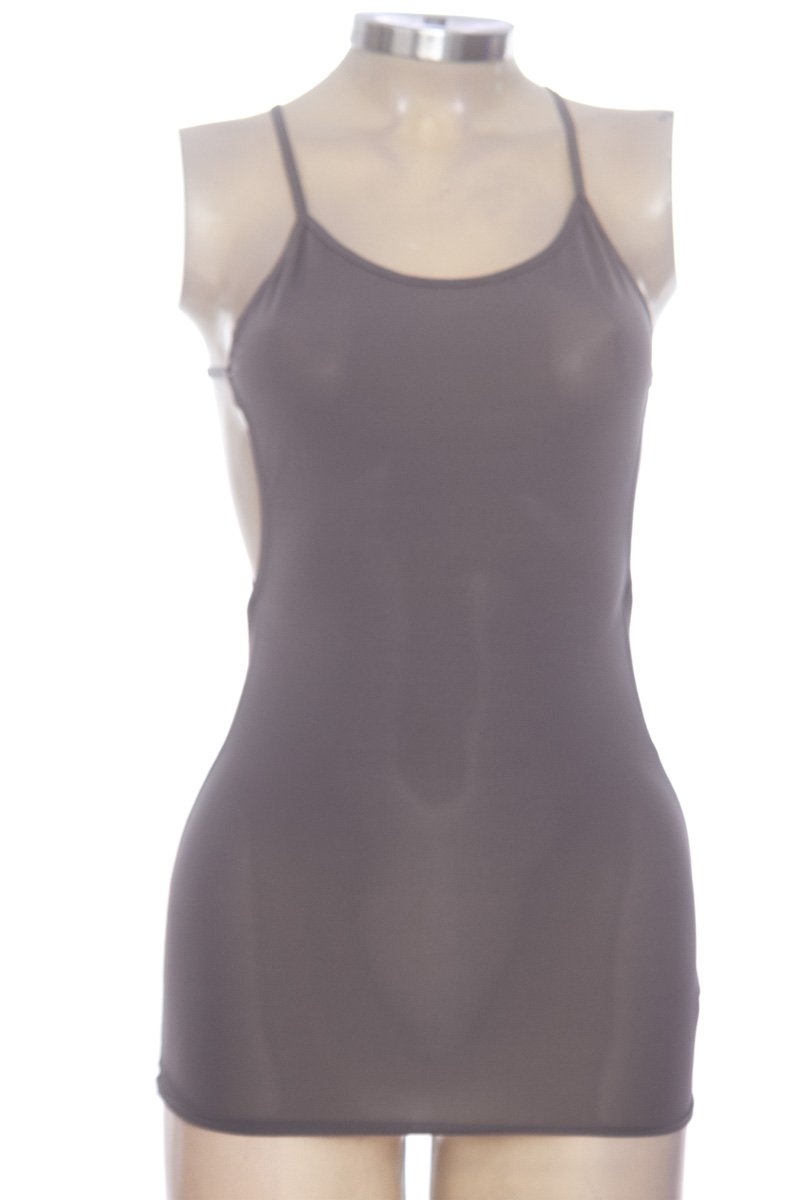 Top / Camiseta color Gris - Closeando