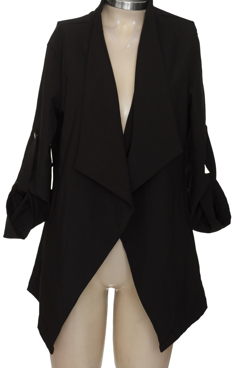 Chaqueta / Abrigo color Negro - Closeando