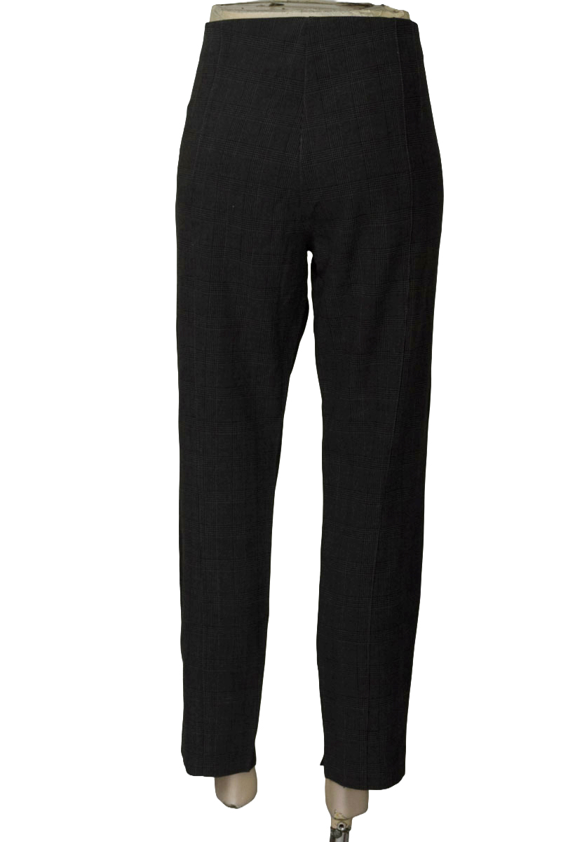 Pantalones color Negro - MNG