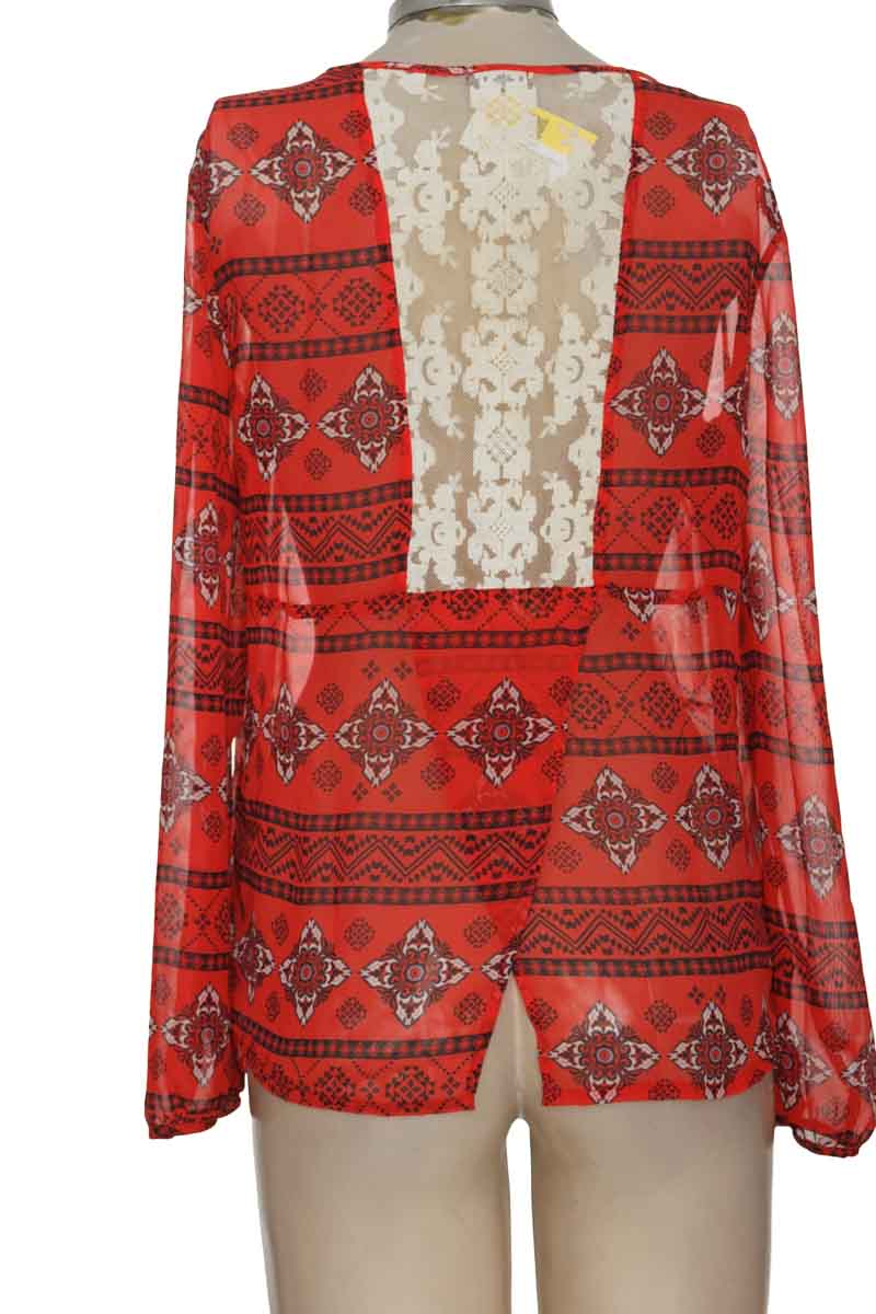 Blusa color Rojo - Charlotte Russe