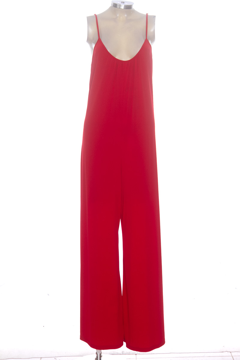 Vestido / Enterizo color Rojo - Closeando