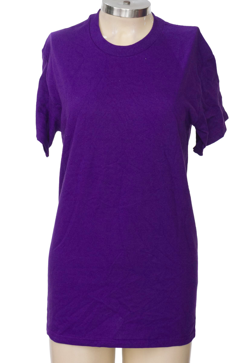 Top / Camiseta color Morado - Gildan