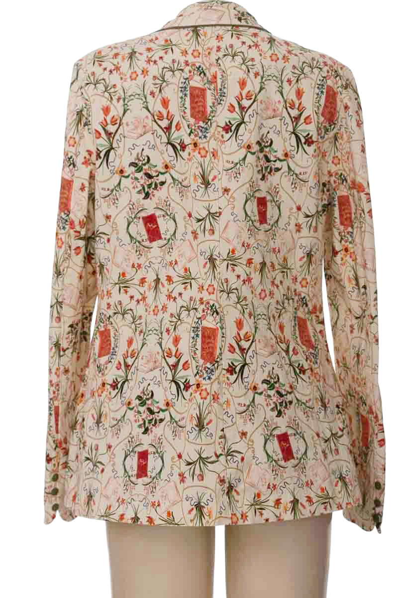 Chaqueta / Abrigo color Beige - Closeando