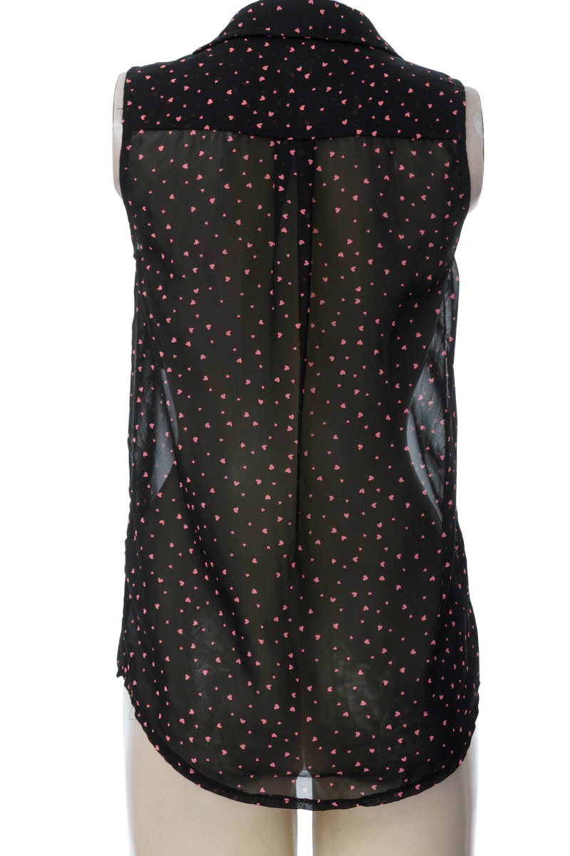 Top / Camiseta color Negro - Sybilla