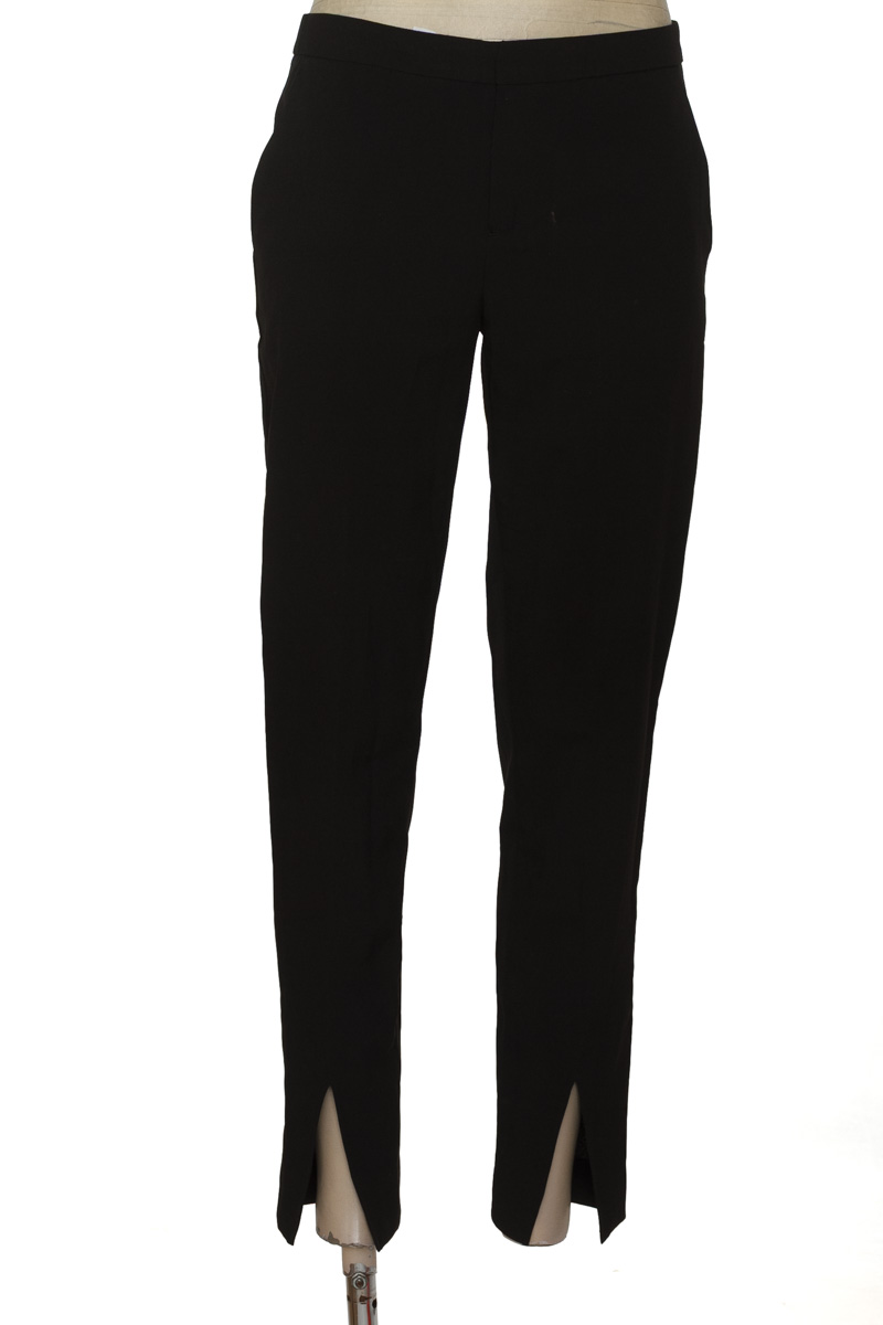 Pantalones color Negro - Punto Blanco