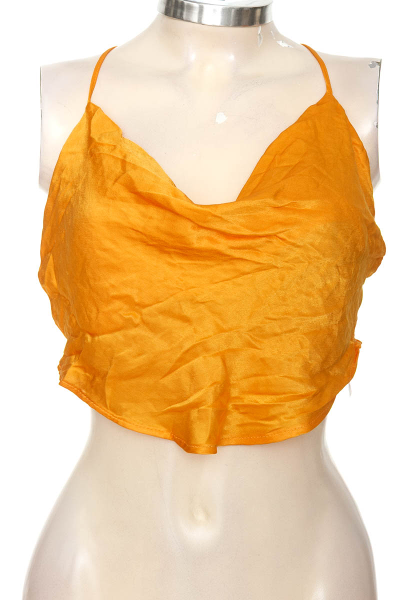 Top / Camiseta color Mostaza - Bershka