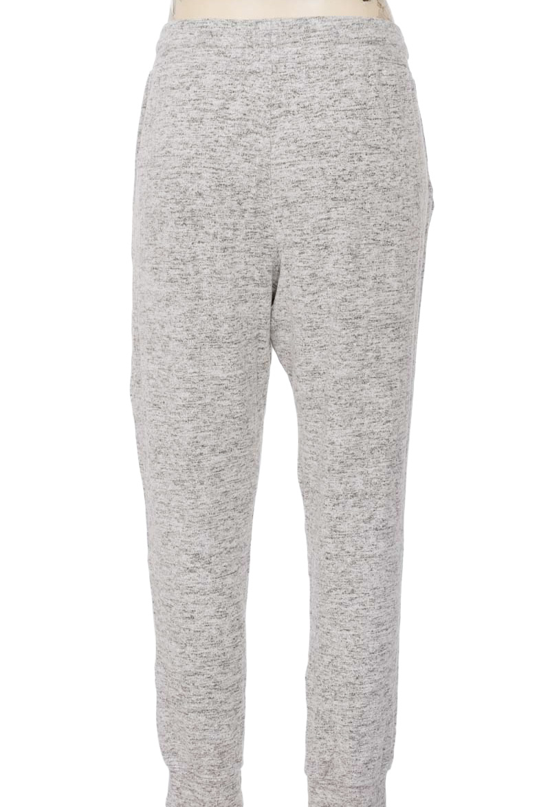 Ropa Deportiva / Salida de Baño color Gris - MNG