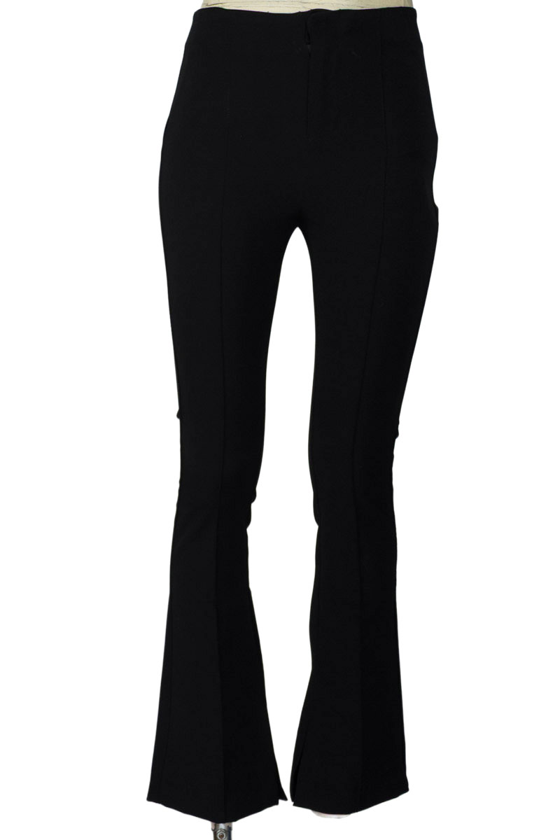 Pantalones color Negro - Bershka