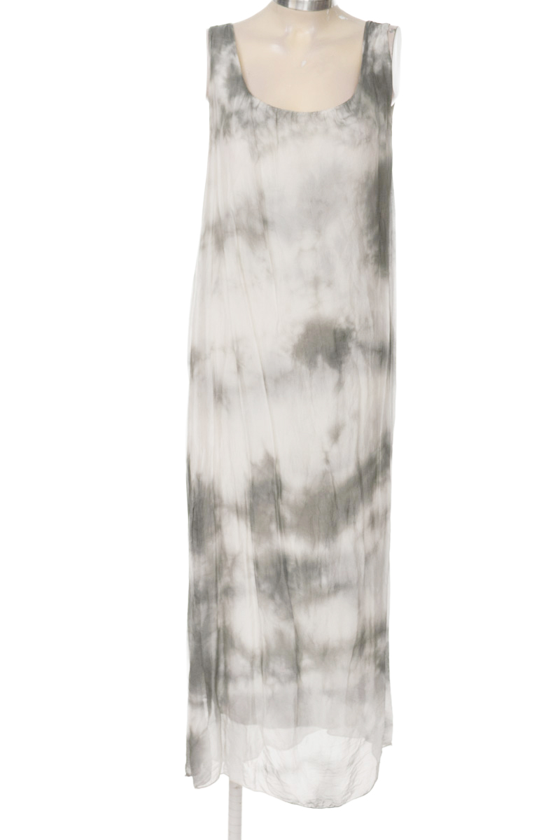 Vestido / Enterizo color Gris - Bybla