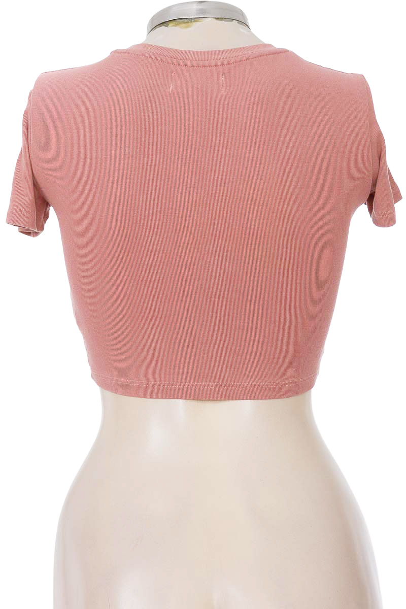 Top / Camiseta color Rosado - MATTELSA