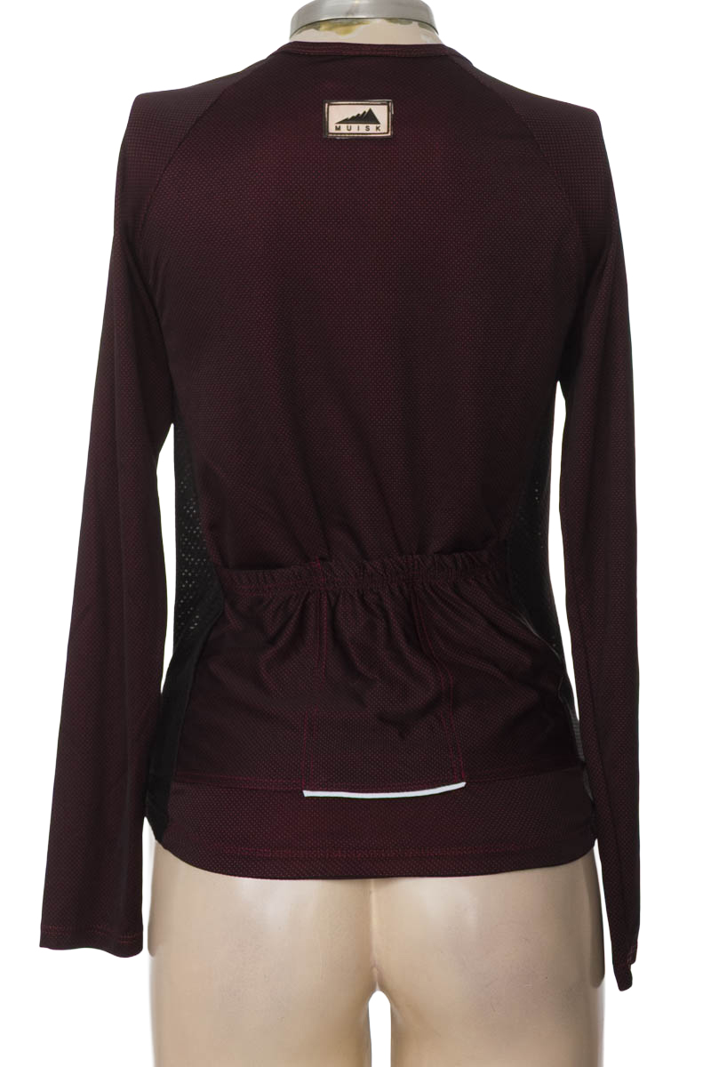 Ropa Deportiva / Salida de Baño color Vinotinto - Muisk